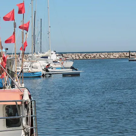 Lejlighed Moderne In Im Gruenen *